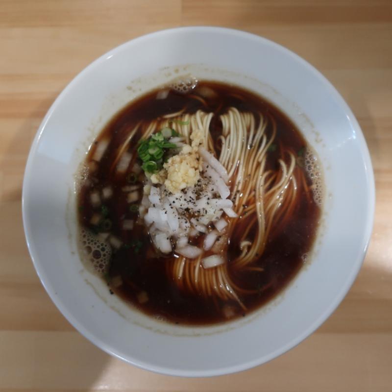 かけたまり醤油煮干ソバ(煮干しソバと米　今日の1番)