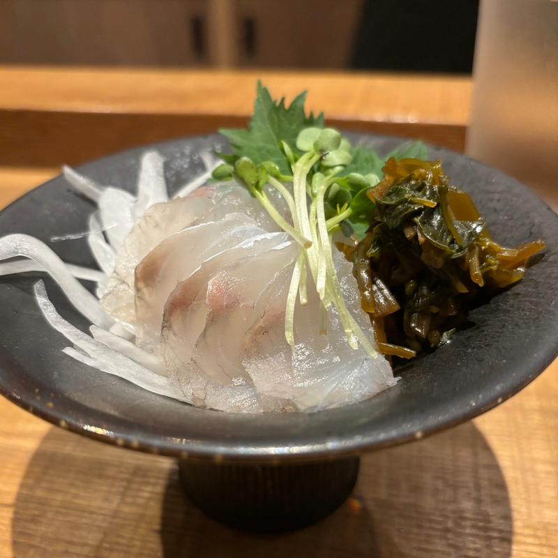 マゴチの昆布締め 葉わさびの正油漬け(tsugumi)