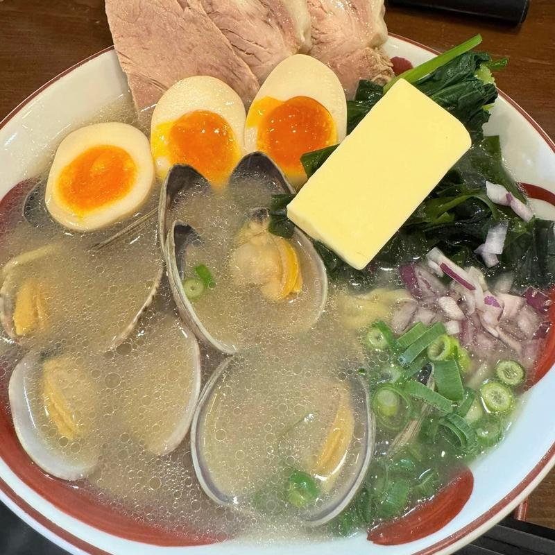 北海道生あさりらーめん 並 チャーシュー バター増し 味玉(節系とんこつらぁ麺　おもと )