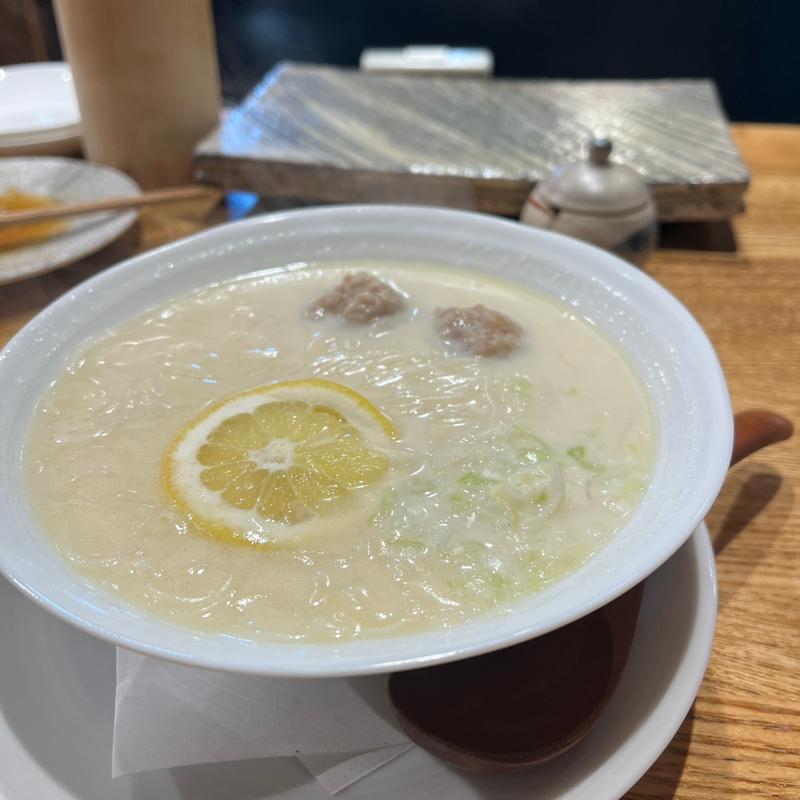 焼鳥屋の鶏にゅうめん(焼鳥&ワイン RICKY)
