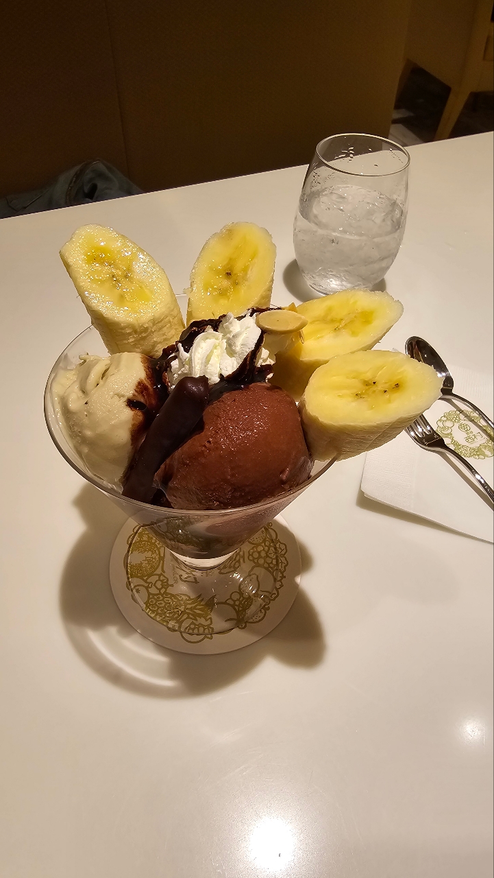 efa74a8c0868278170c7a64eefcb2f