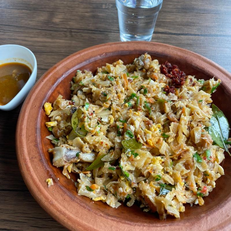 チーズチキンコットゥ(スリランカカレー ワラン)