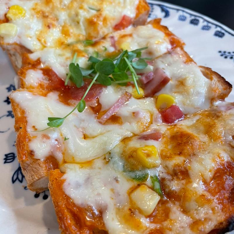 ピザトースト(チャチャハウス カモン （chachaHouse CAMON）)