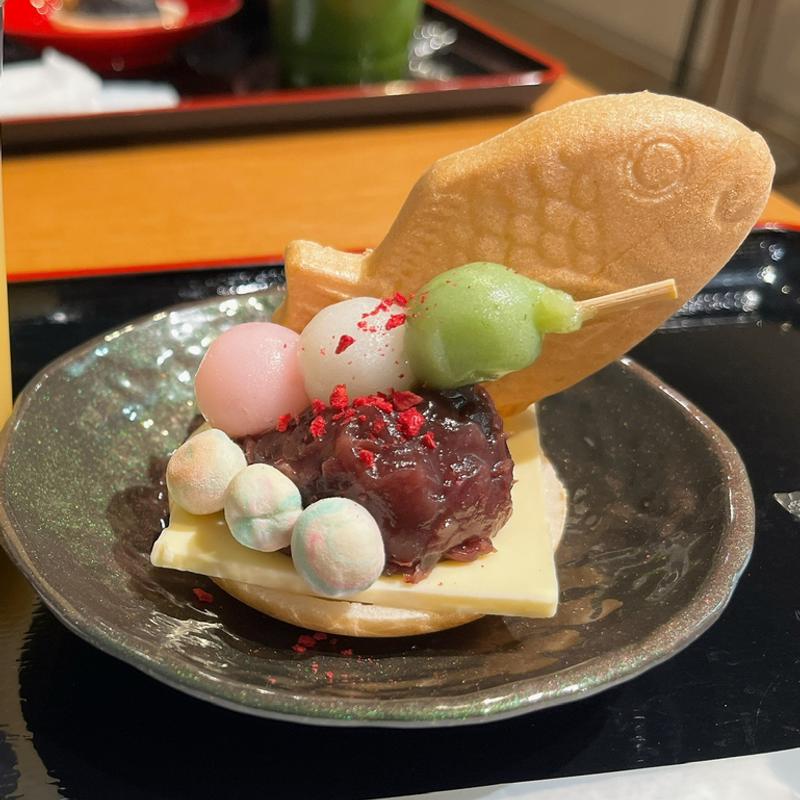 北海道あんバターの鯛もなか(豊洲ふくらすずめ)