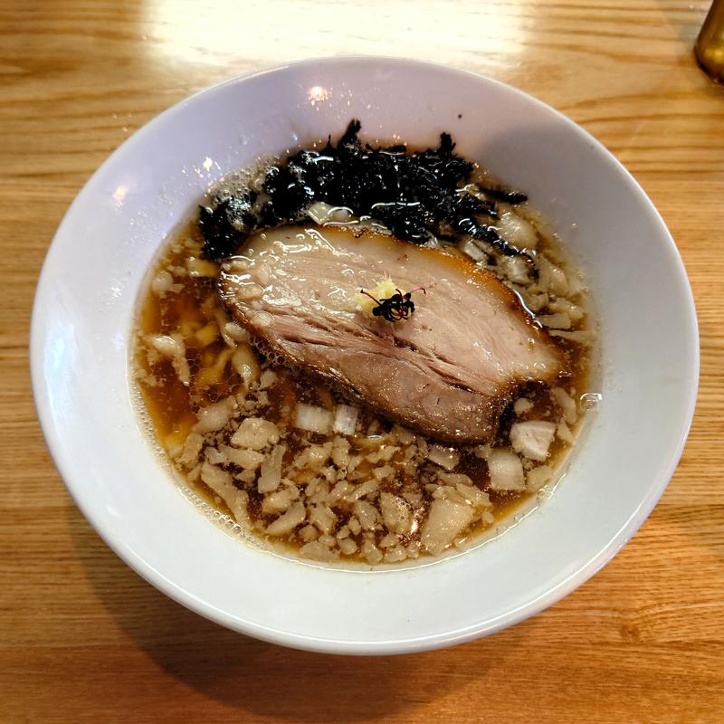 醤油そば(麺 㐂色)