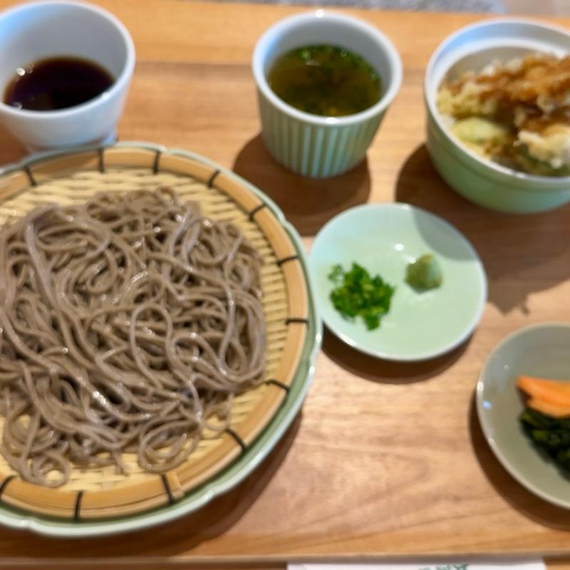 いわし天丼ざるそばセット(そば処五萬石)