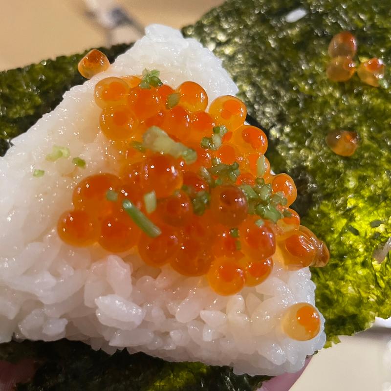 北海道直送 贅沢いくらの醤油漬け きざみ三つ葉添え(TARO TOKYO ONIGIRI 人形町ファクトリー店)