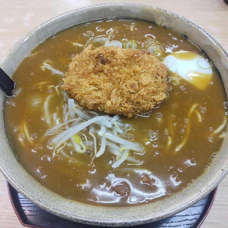 カレー中華 コロッケ(うどんのいなや)