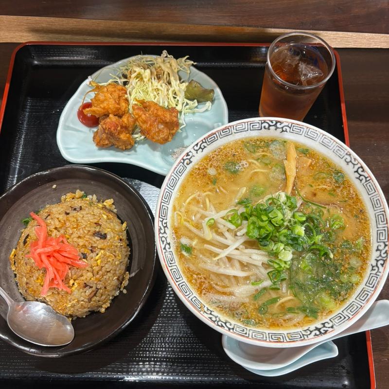 味噌ラーメン定食(お食事処なかじま )