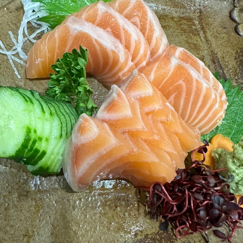 サーモン刺身(あらい )