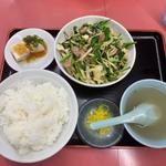 ニラブタ定食(中国料理 王府)