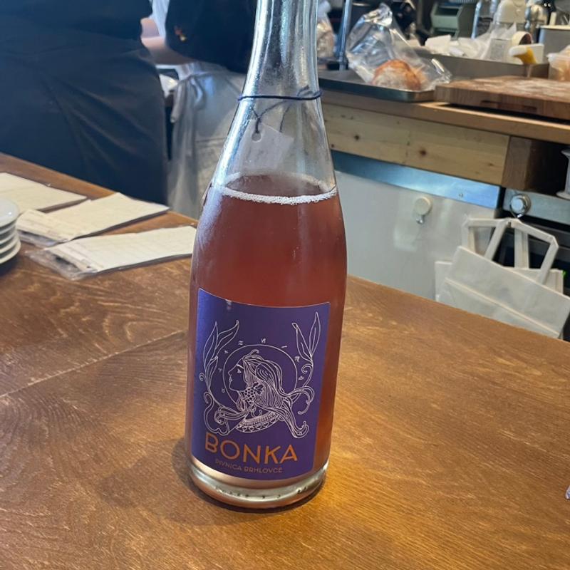 ピヴニツァ・ブラフツェ    ボンカ（ロゼワイン）(na)