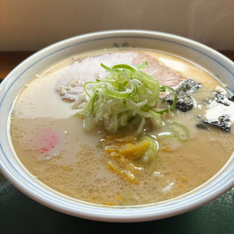塩中華そば(濃厚•中太麺•大盛)(中華そば つしま)