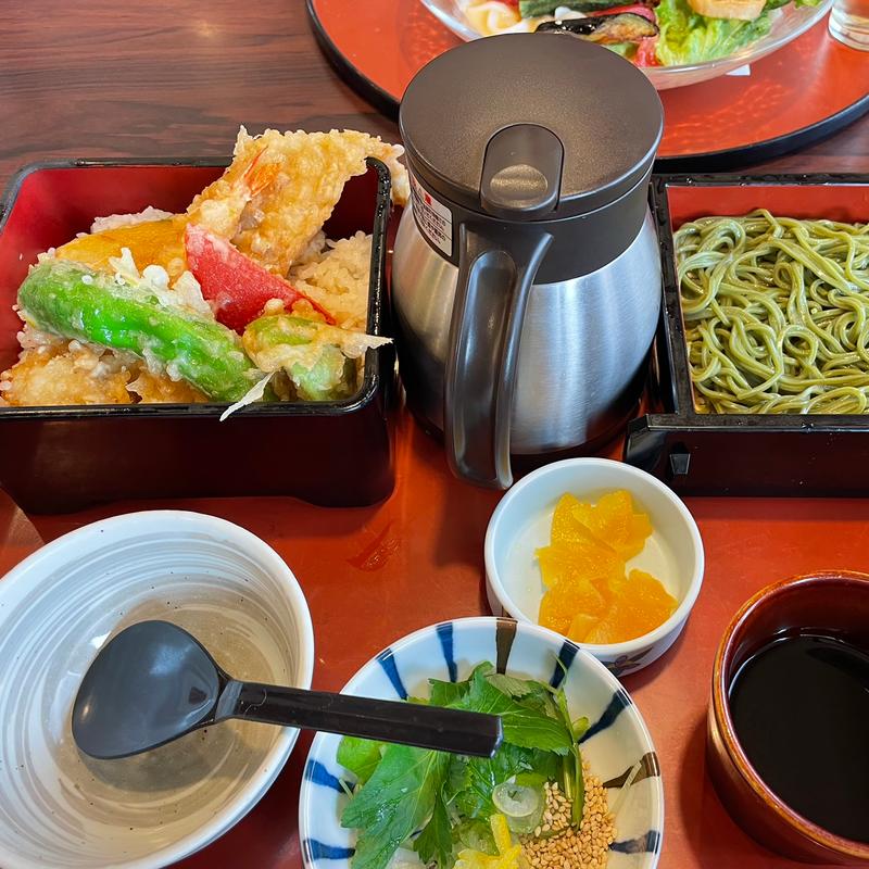 あなごと彩り野菜の天重　抹茶そば付き(味の民芸 所沢小手指店 )