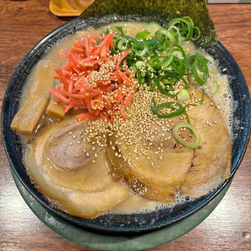 極老とんこつ(博多とんこつ 天神旗)