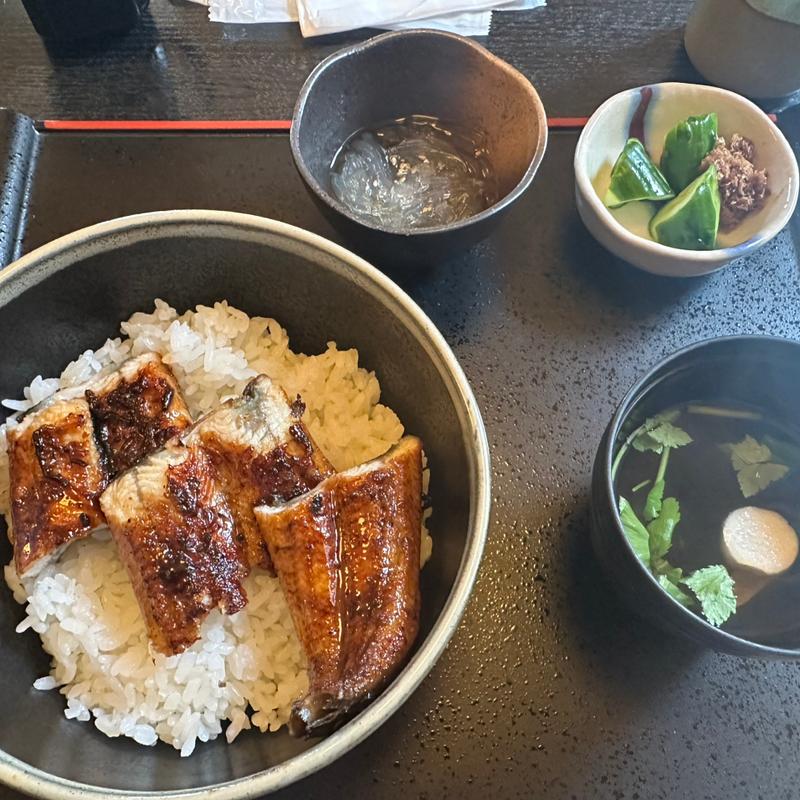 上うな丼(うなぎ専門店 尾方屋 （ウナギセンモンテン オガタヤ）)