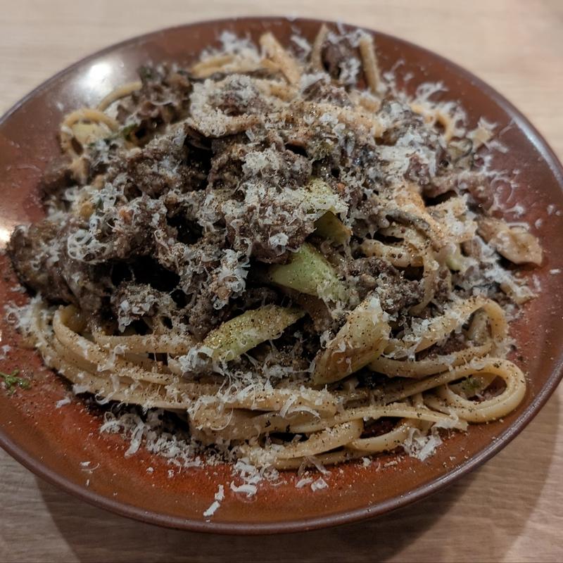 鹿肉と黒舞茸のラグー(Add)