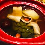 黒豚バラ肉入り薬膳スープ_ディナーコース(中国料理 杏仁香 （チュウゴクリョウリ アンニンシャン）)