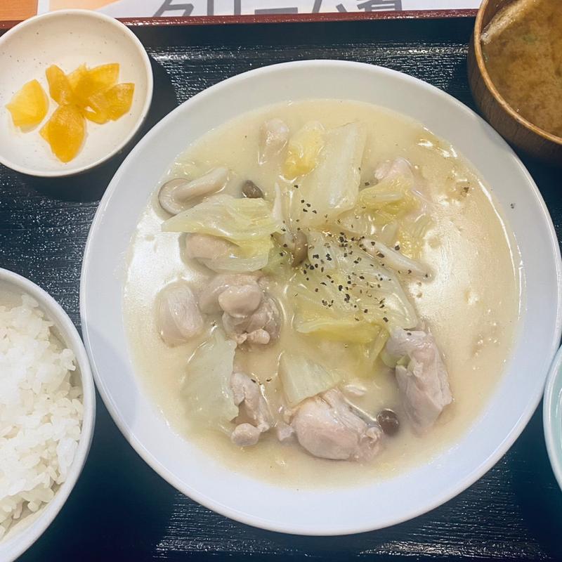 鶏と白菜のクリーム煮(大衆食堂 定食のまる大 多摩センター店)