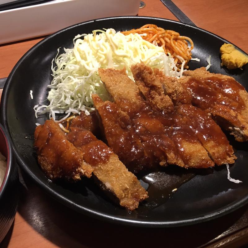 大判とんかつ定食(焼肉まるしま 本店)