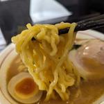 まる伝みそ豚骨らぁめん