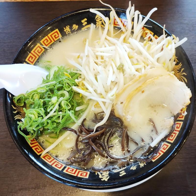 白ラーメン(博多三氣 福大通り片江店)