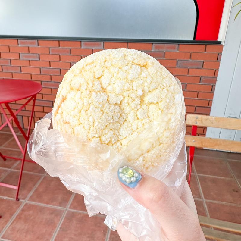 バターメロンパン(ベーカリーピカソ 烏森本店)