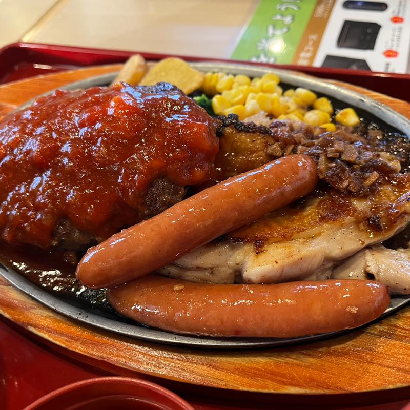 どど〜ん！っと大きなミックスグリル(ジョイフル桶川店)