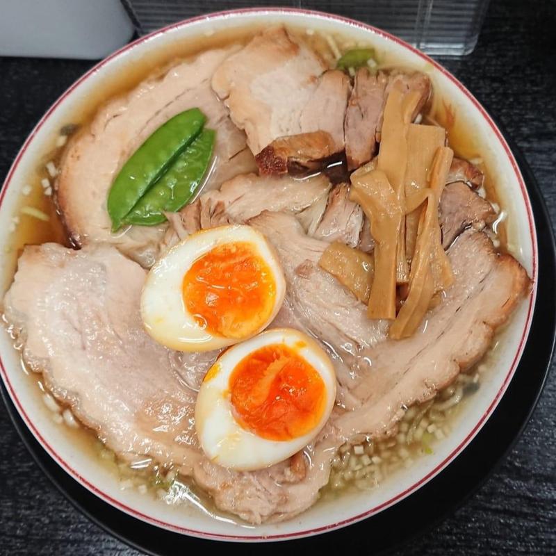 煮卵入り柔らかバラ肉(中華そば みずさわ屋)