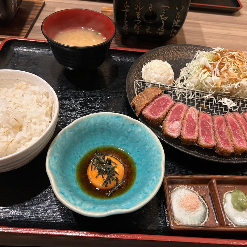 (牛かつ専門店うし寅 四日市)