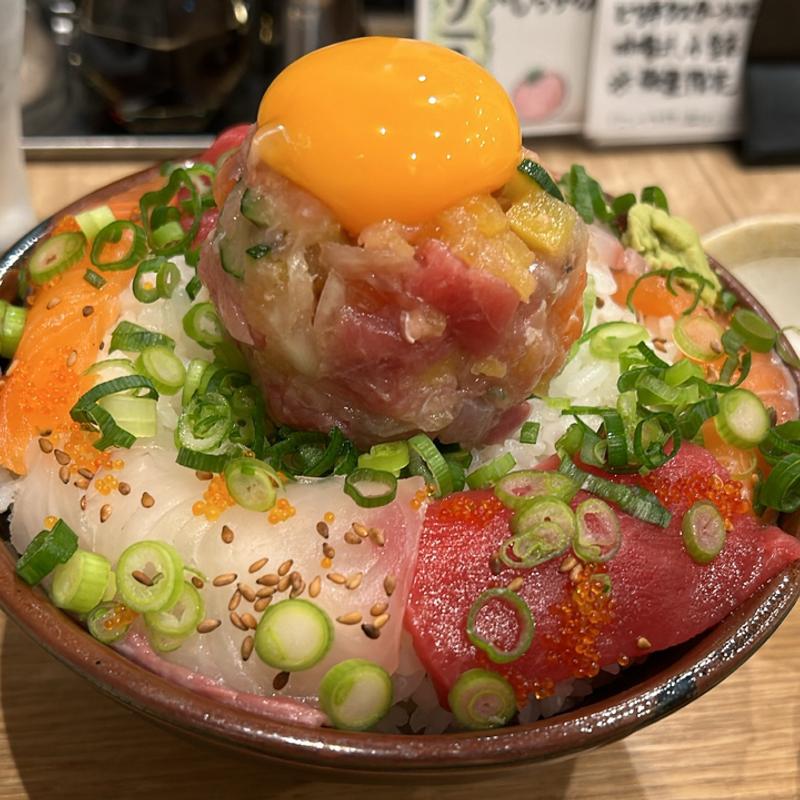 まぜとろ海鮮丼(サカナファクトリー)