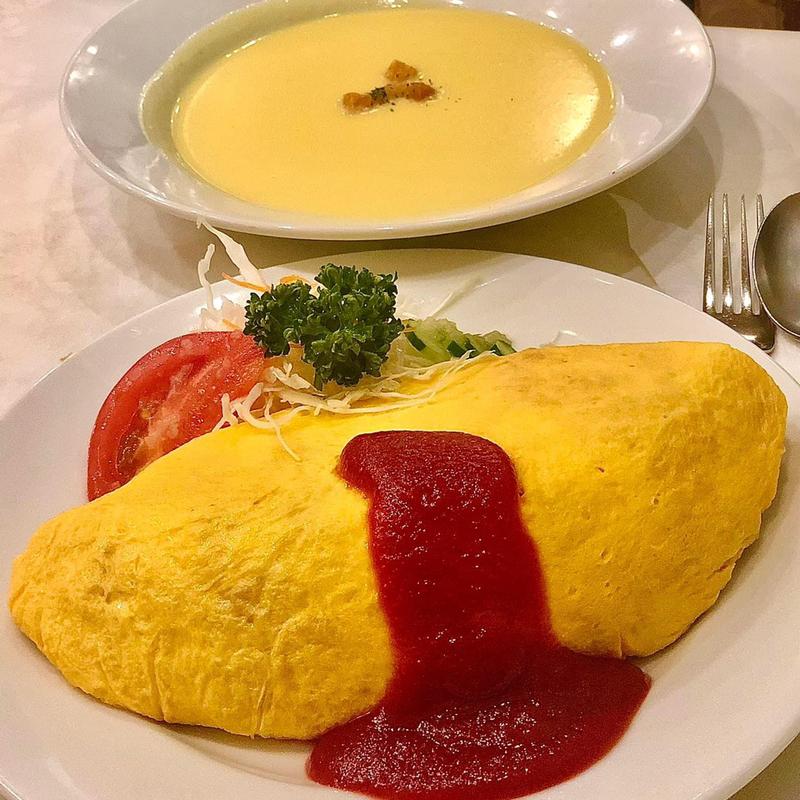オムライス コーポタージュ(レストラン桂)