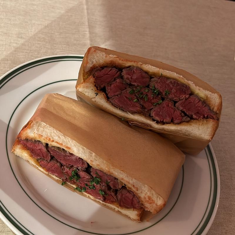 ミートボックスサンドイッチ　150g(BELLBEE)