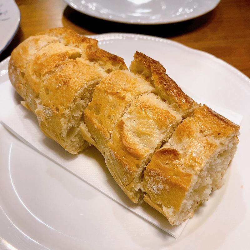 バケット(ビストロ・アヴリル （BISTRO AVRIL）)