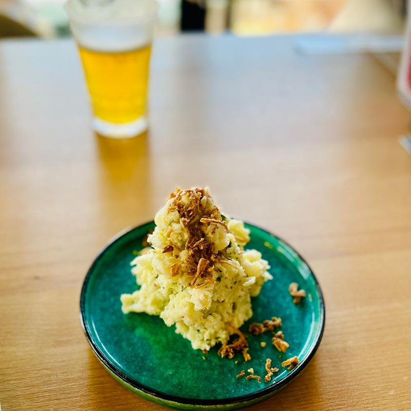 燻製ベーコンポテトサラダ(CRAFT SAKE STAND やなか純米や)