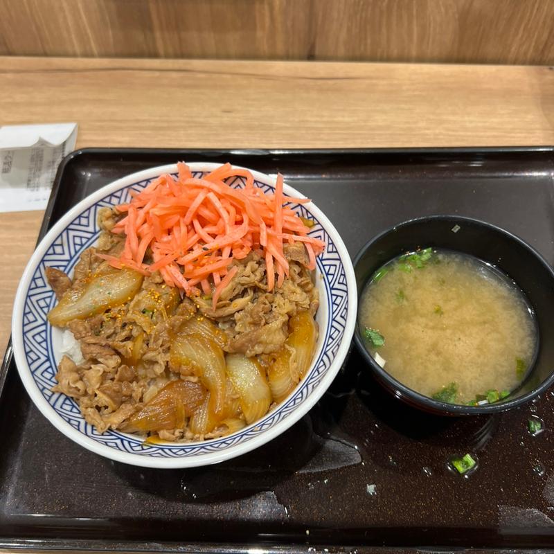 牛丼あたまの大盛　みそ汁(吉野家 足立保木間店)