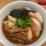 特製醤油らーめん(らぁ麺 すぎ本)