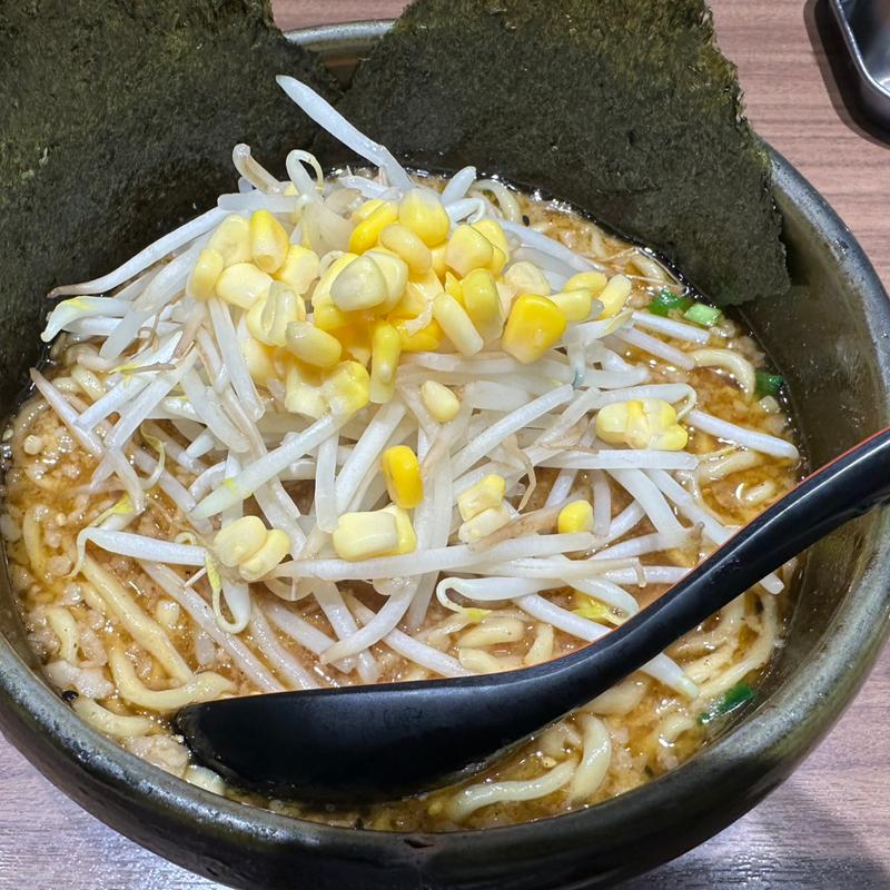 みそこってりらーめん(東京スタイルみそらーめん ど・みそ キッテ グランシェ店)