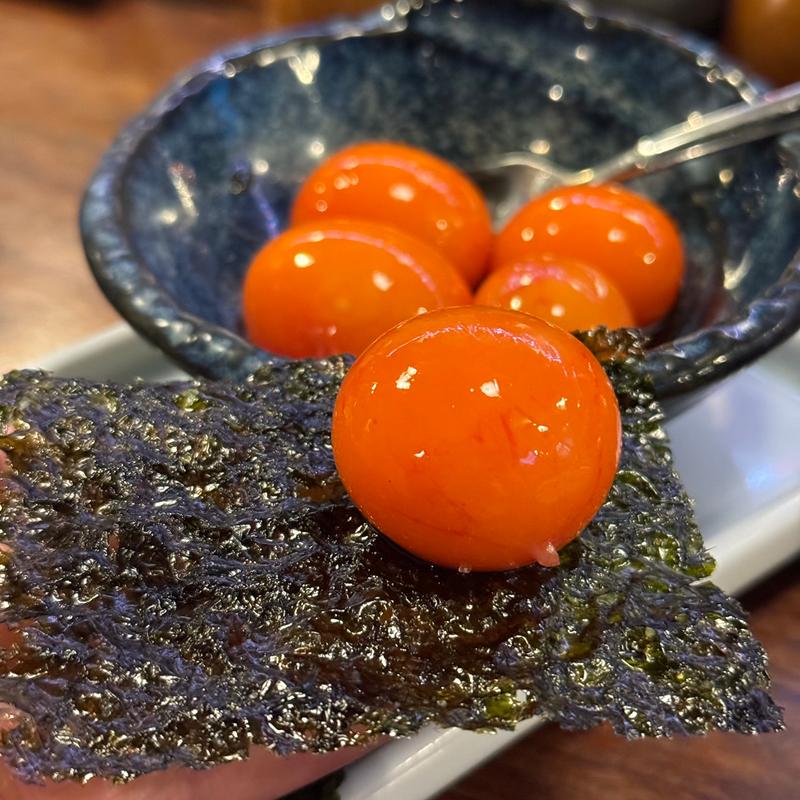 きんかん卵の醤油漬け(炭火焼鳥大笑)