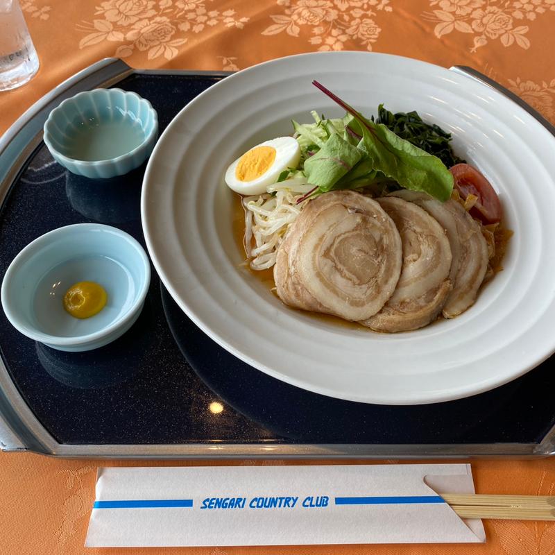 冷やし中華(千刈カンツリー倶楽部レストラン )