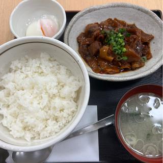 牛スジ定食(前沢サービスエリア 上り線レストラン)