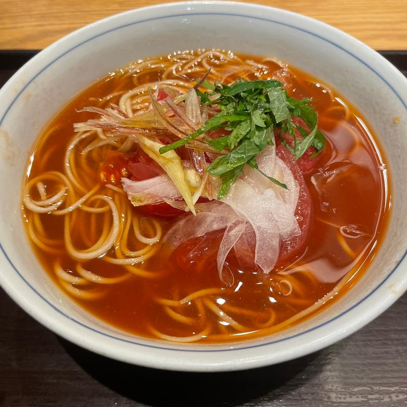 冷やしトマト蕎麦(ソバキチ 池袋東武店)