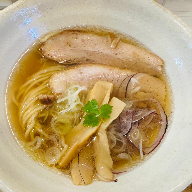 噂の醤油ラーメン(麺屋やま 文の里店)