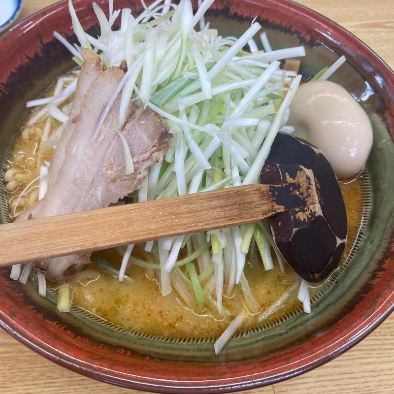 ピリ辛味噌ネギラーメン　大盛り(ラーメン むてっぽう 魚津店 )