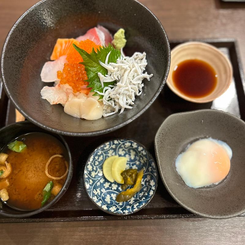 海鮮丼(博多っ子 樹モール店)