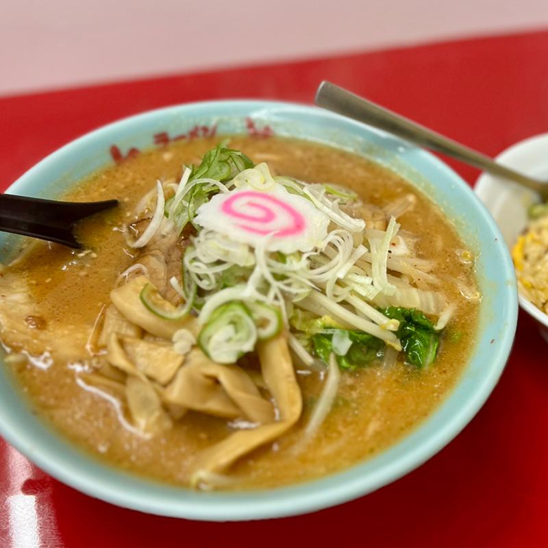 味噌ラーメン(ラーメンさんぱち 南8条店)