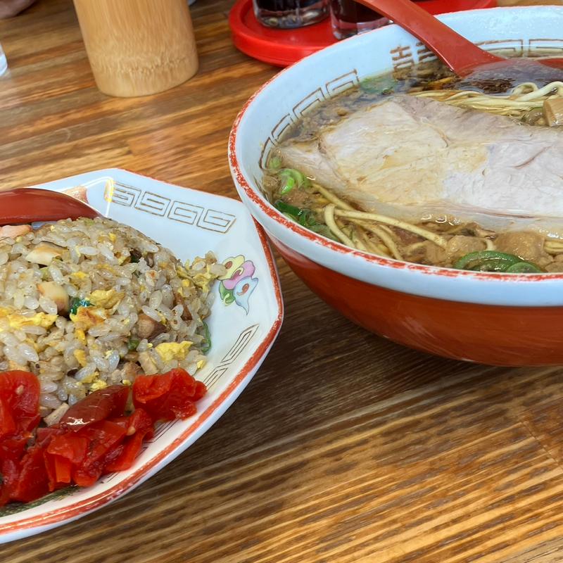 中華そば大盛りとチャーハン(太華園 )
