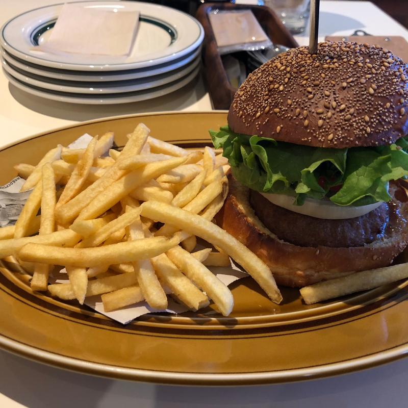 クラッシックバーガー(アロハ コーヒー 金沢ベイ - ALOHA COFFEE)