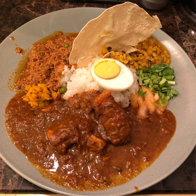 大辛ポークカレー（週替わりカレー）(FISH 丸の内店)