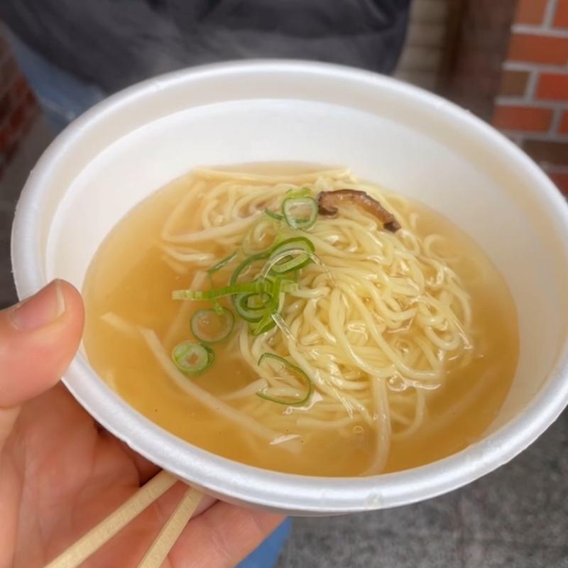 姿煮 フカヒレラーメン(鮫麺屋(さめや))